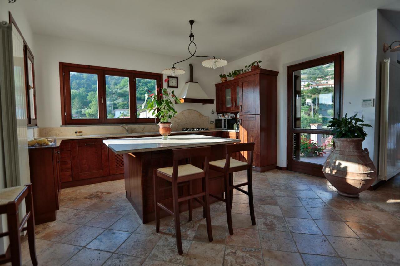 Casa Anna A Pietrasanta In Toscana Con Piscina Bagian luar foto